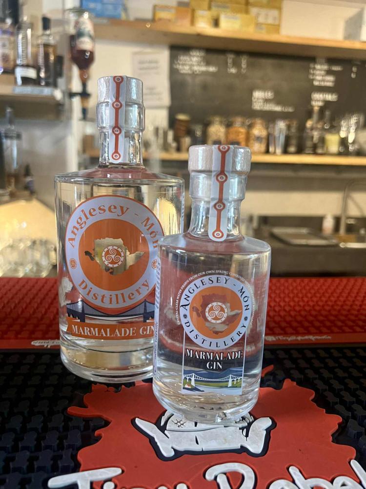 Anglesey Mon, Marmalade Gin 